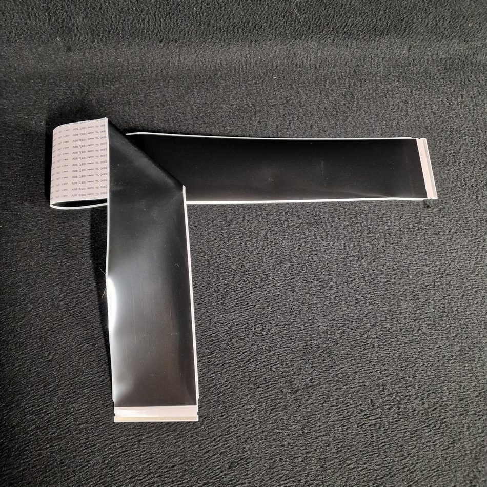Nappe LVDS télé Samsung UE75TU8005K Référence: BN96-39820H Nappe LVDS télé Samsung UE75TU8005K Référence: BN96-39820H