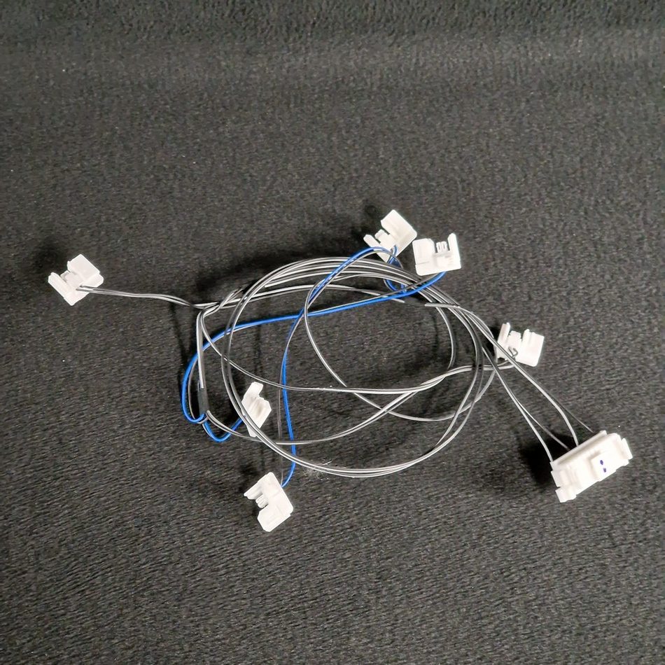 Cordon de connexion des barres LEDS télé Samsung TU75CU7105K Cordon de connexion des barres LEDS télé Samsung TU75CU7105K
