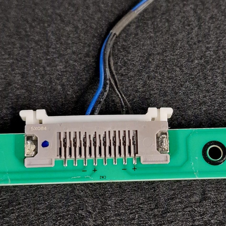 ENSEMBLE-INTERFACES-DE-CONNEXION-DES-BARRES-LEDS-2-rotated-1 ENSEMBLE-INTERFACES-DE-CONNEXION-DES-BARRES-LEDS-2-rotated-1