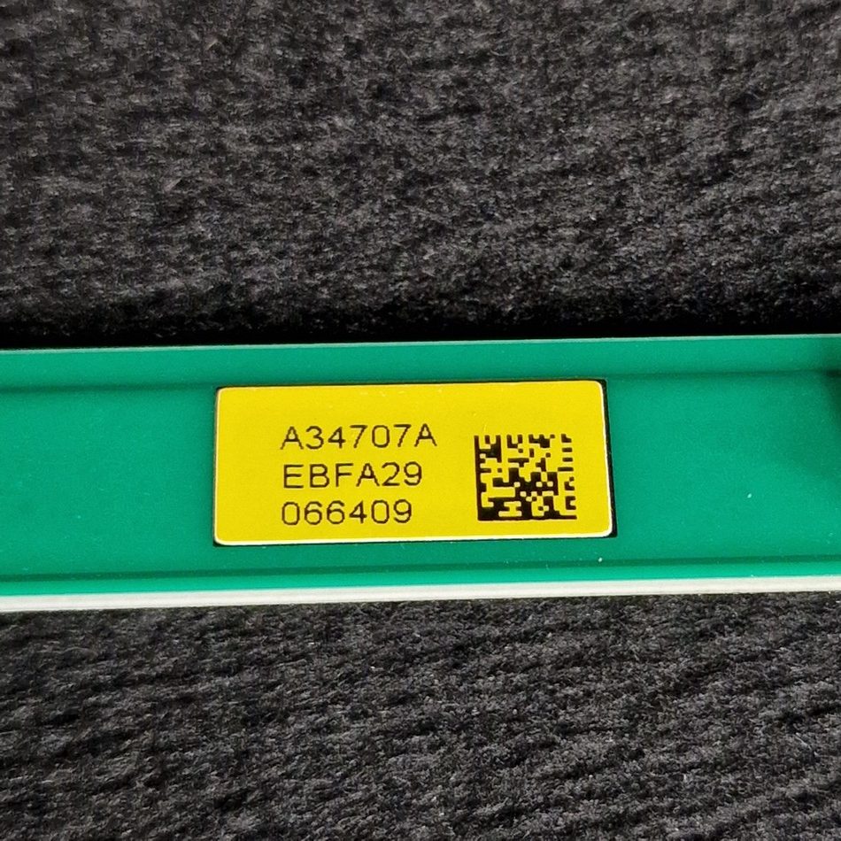 ENSEMBLE-INTERFACES-DE-CONNEXION-DES-BARRES-LEDS-4-rotated-1 ENSEMBLE-INTERFACES-DE-CONNEXION-DES-BARRES-LEDS-4-rotated-1