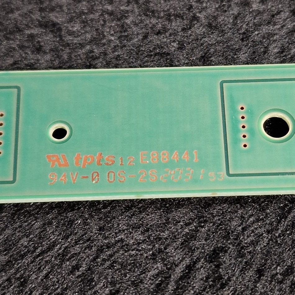 INTERFACE-DE-CONNEXION-DES-BARRES-LEDS-5-rotated-1 INTERFACE-DE-CONNEXION-DES-BARRES-LEDS-5-rotated-1
