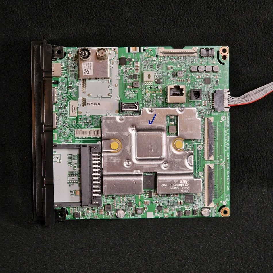 Carte mère télé Lg 65UQ70006LB Référence: EAX69830902 (1.1) Carte mère télé Lg 65UQ70006LB Référence: EAX69830902 (1.1)