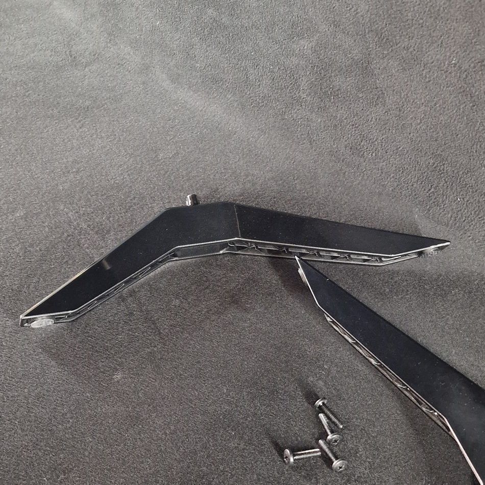 ENSEMBLE-PIEDS-VIS-6-rotated-1 ENSEMBLE-PIEDS-VIS-6-rotated-1