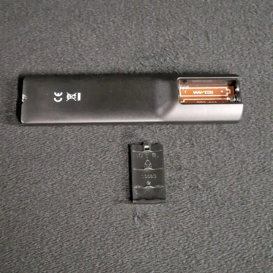 TELECOMMANDE-NEUVE-3-rotated-1 TELECOMMANDE-NEUVE-3-rotated-1