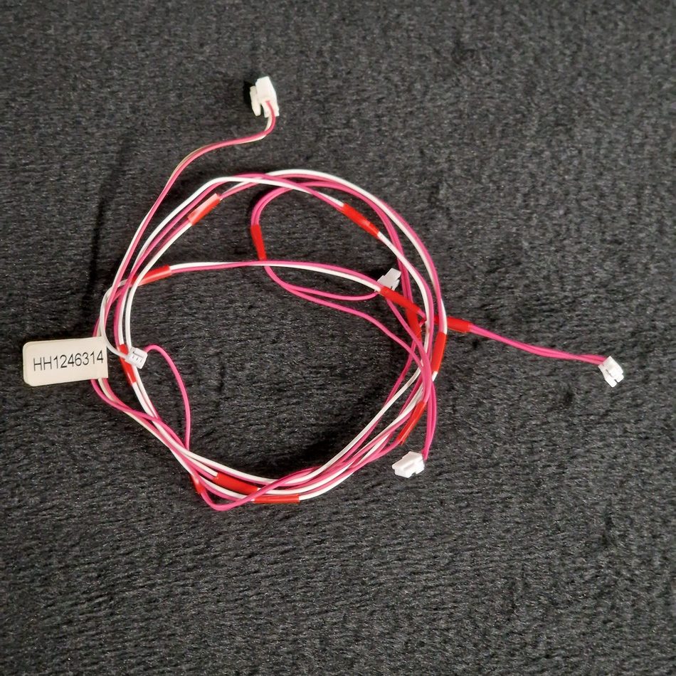 Cordon de connexion des barres LEDS télé Hisense 50A6BG Cordon de connexion des barres LEDS télé Hisense 50A6BG