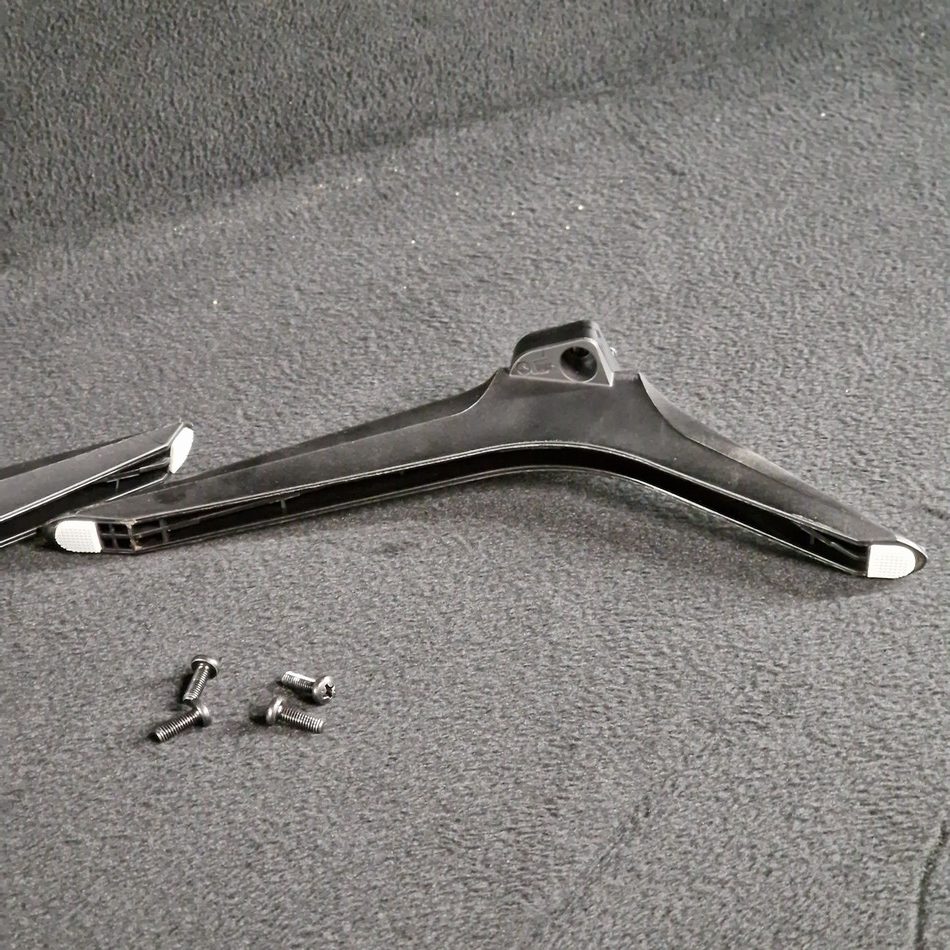 ENSEMBLE-PIEDS-VIS-2-1-rotated-1 ENSEMBLE-PIEDS-VIS-2-1-rotated-1