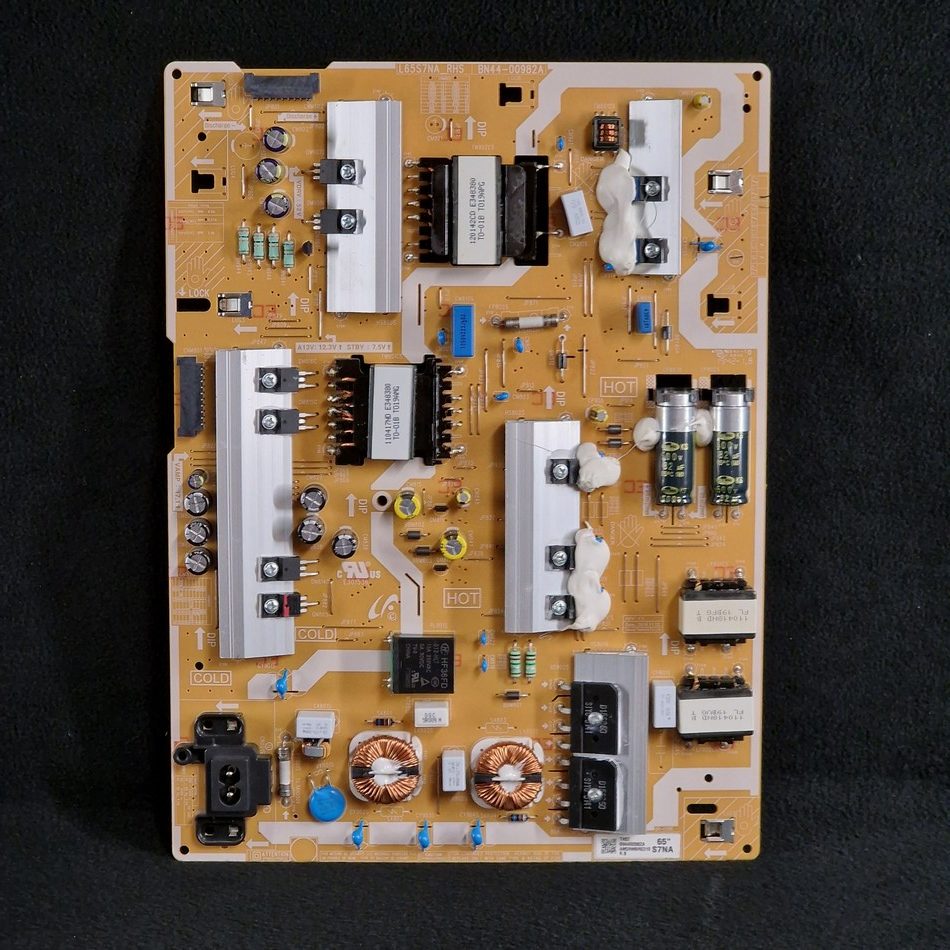 Carte d’alimentation Télé Samsung QE65Q70RAT Référence: BN44-00982A Carte d'alimentation Télé Samsung QE65Q70RAT Référence: BN44-00982A