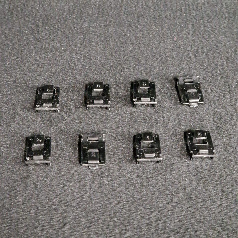 Ensemble de 8 supports des cartes du LCD Télé Samsung QE65Q70RAT Ensemble de 8 supports des cartes du LCD Télé Samsung QE65Q70RAT