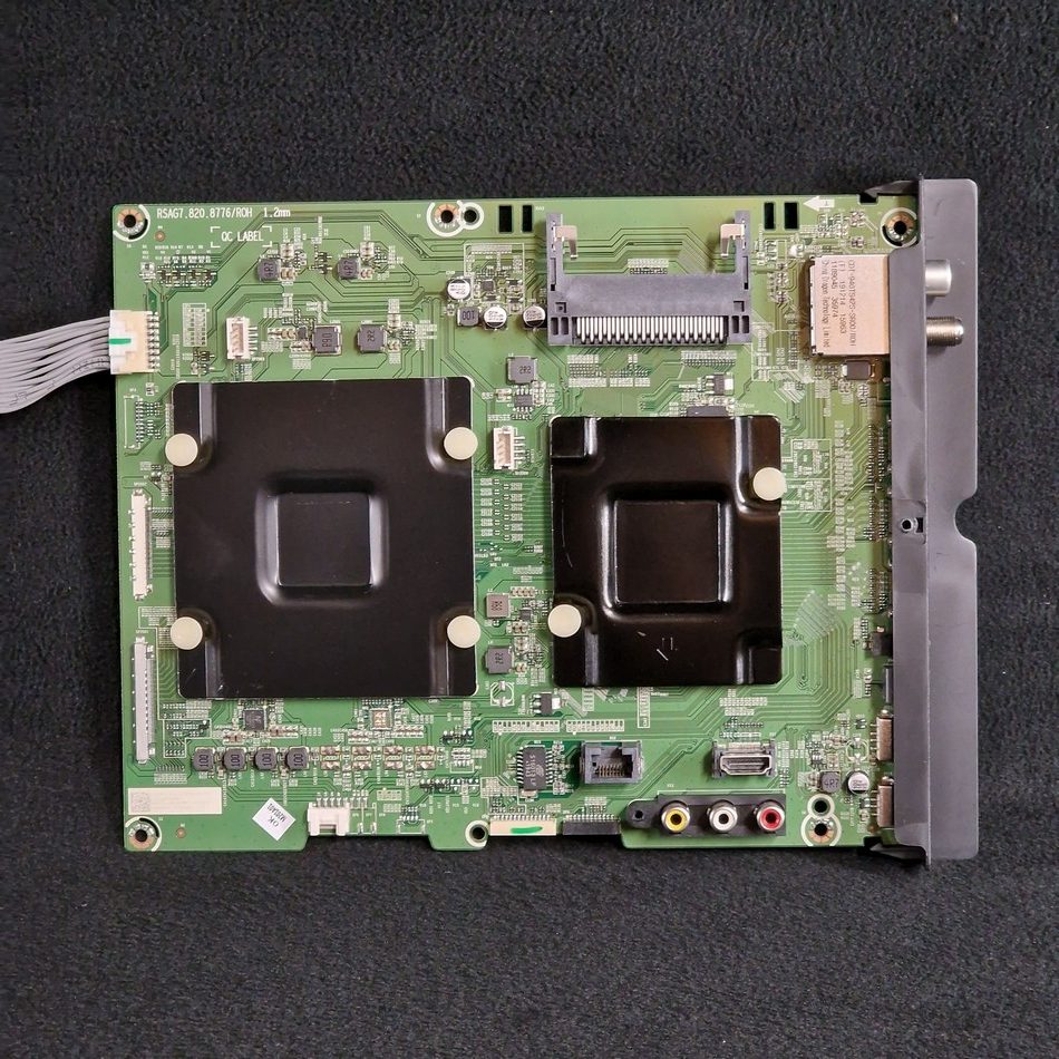 Carte mère télé Hisense H75B7510 Référence: RSAG7.820.8776/ROH Carte mère télé Hisense H75B7510 Référence: RSAG7.820.8776/ROH