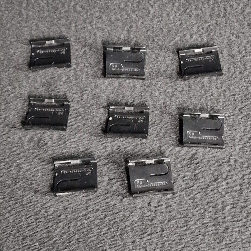 Ensemble de 8 supports des cartes du LCD télé Tcl 65EP640 Ensemble de 8 supports des cartes du LCD télé Tcl 65EP640