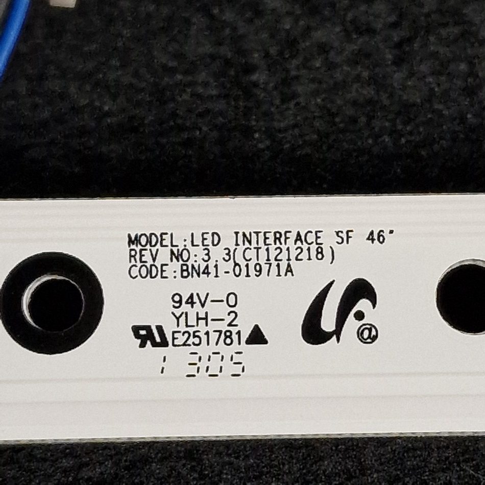 INTERFACE-DE-CONNEXION-DES-BARRES-LEDS-3-rotated-1 INTERFACE-DE-CONNEXION-DES-BARRES-LEDS-3-rotated-1