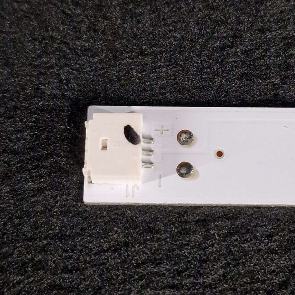 BARRE-LEDS-2-2-1-rotated-1 BARRE-LEDS-2-2-1-rotated-1