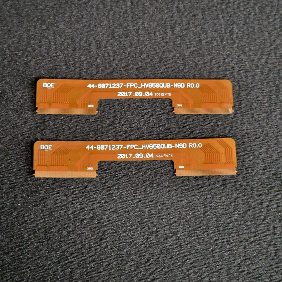 Ensemble nappes de connexion des cartes du LCD télé Philips 65PUS6554/12 Référence: 44-8071237-FPC_HV650QUB-N9D R0.0 Ensemble nappes de connexion des cartes du LCD télé Philips 65PUS6554/12 Référence: 44-8071237-FPC_HV650QUB-N9D R0.0