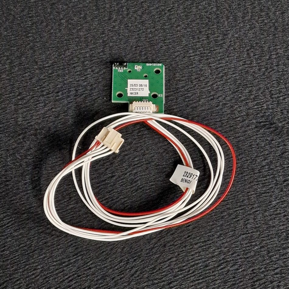 Module infra rouge télé Grandin LD49VG279 Référence: 091014R6 (23231272) Module infra rouge télé Grandin LD49VG279 Référence: 091014R6 (23231272)