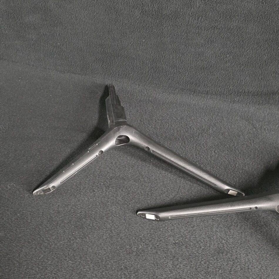 ENSEMBLE-PIEDS-3-rotated-1 ENSEMBLE-PIEDS-3-rotated-1