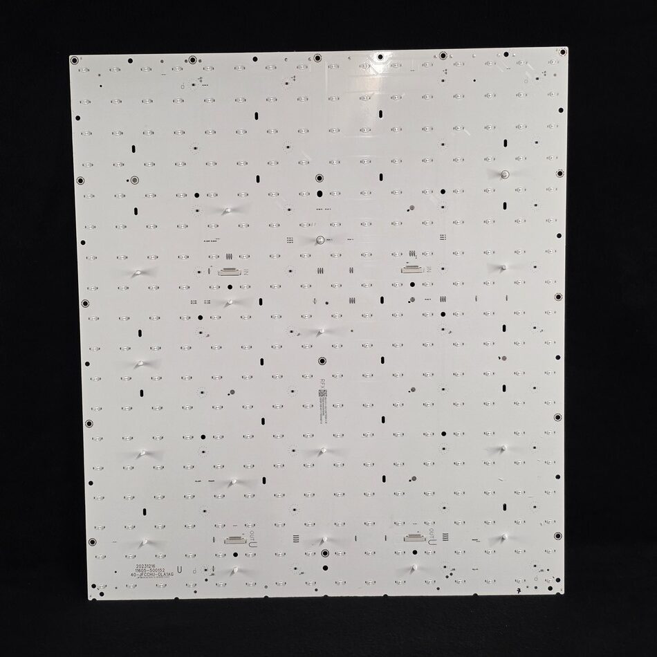 Panneau Leds écran TCL 85C855 Référence: 40-JFCCHU-DLA1AG (11605-500152) U Panneau Leds écran TCL 85C855 Référence: 40-JFCCHU-DLA1AG (11605-500152) U