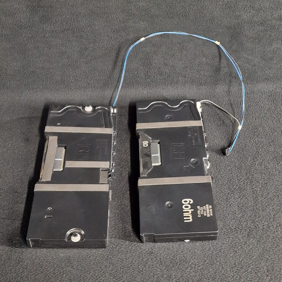 Ensemble haut parleurs télé Lg 65UH615V-ZB Référence: EAB63688305 + EAB63688306 Ensemble haut parleurs télé Lg 65UH615V-ZB Référence: EAB63688305 + EAB63688306